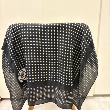 Black/white polka triangle scarf