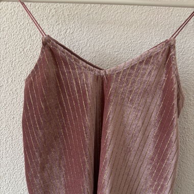Rosa Samt Top mit goldigen Glitzer Streifen