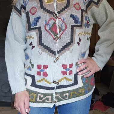 Cardigan in maglia di lana a motivi