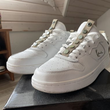 Karl Kani Sneakers white