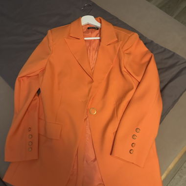 Orangefarbener Blazer SHEIN BAE
