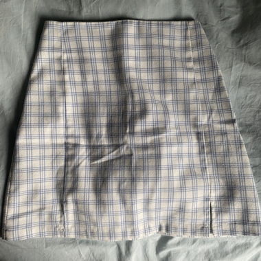 Brandy Melville mini skirt