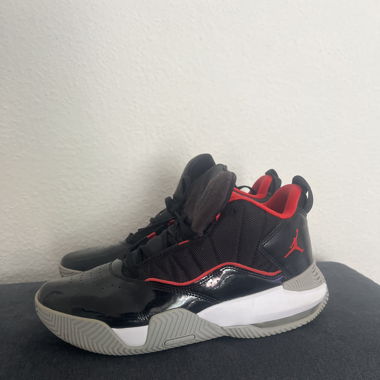 Air Jordan Stay Loyal Gr. 44