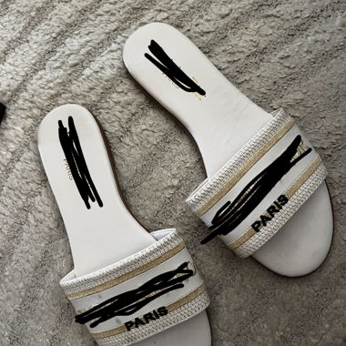 Weisse Slide-Sandalen CD