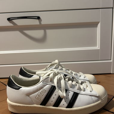 Adidas Superstar