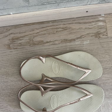 Havaianas goldig, Grösse 39/40
