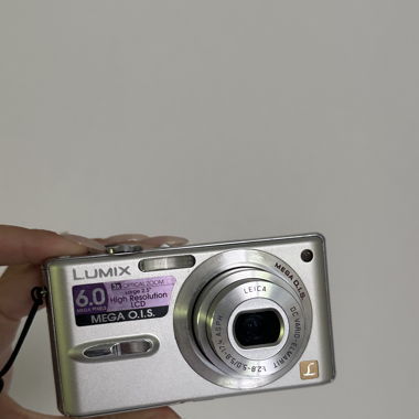 Panasonic DMC-FX9 Digitalkamera 
