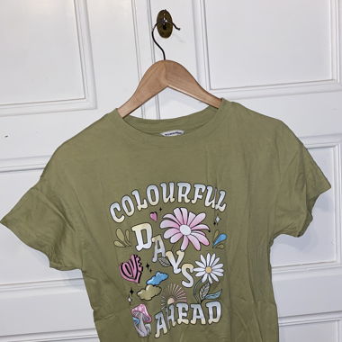 olivegreen printed t-shirt