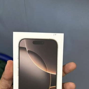 iPhone 16 pro 126 GB 