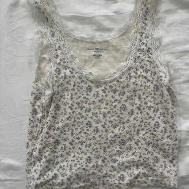 Brandy Mellville Top