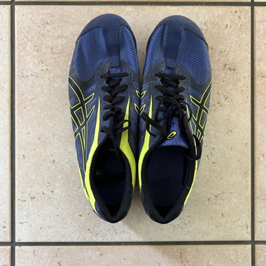 Chaussures de sprint à pointes Asics