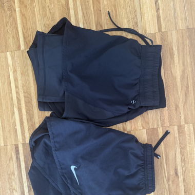 Pantalons de sport Nike & H&M