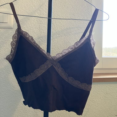 Brown lace crop top