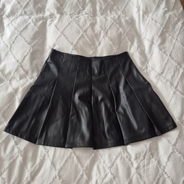 Jupe noire en simili cuir