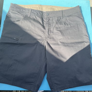 Kurze Hosen 