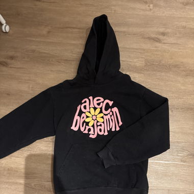 Sweater - Alec Benjamin merch