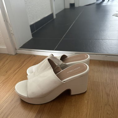Talon sabot blanc 