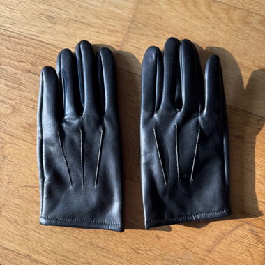 Guanti in pelle nera