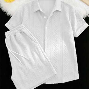 Ensemble chemise et shorts blancs
