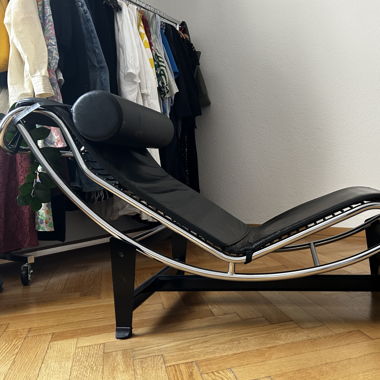 Cassina Chaise Longue (mock up)