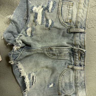 Shorts in denim Destroyed