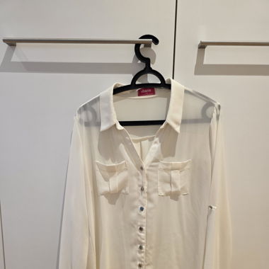 Weisse Bluse