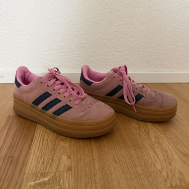 Pink Adidas Sneakers Gazelle