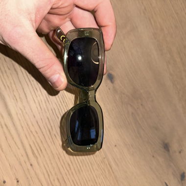 Occhiali da sole Mango