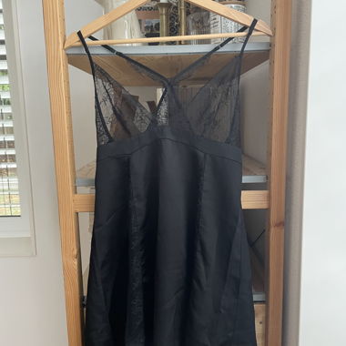Camicia da notte in pizzo nero