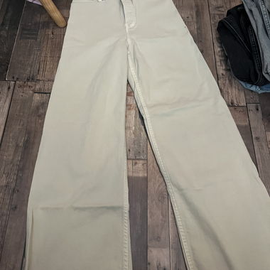 pantaloni beige