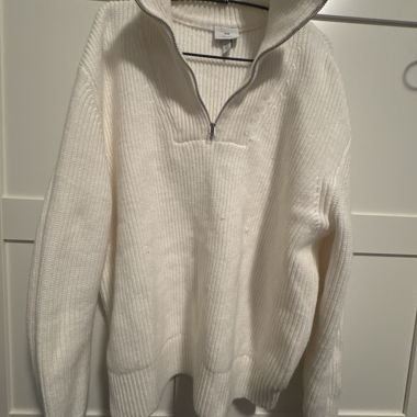Weisser Strickpullover Männer
