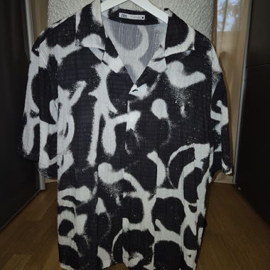 Blusa Zara a fantasia bianco e nero