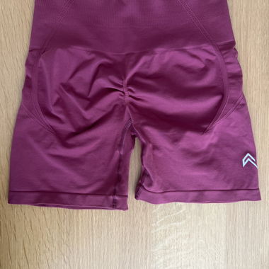 Oner Active Effortless red shorts
