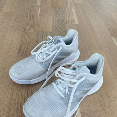 Adidas Hallenschuhe