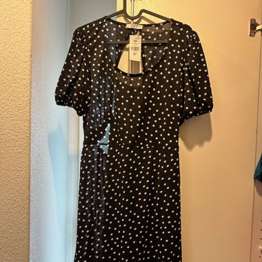 Brand-new elegant & cute summer dress 