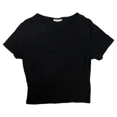 black crop top