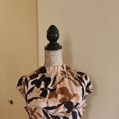 Flowery Silky-Viscose Blouse