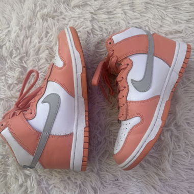 Sneakers Nike alte