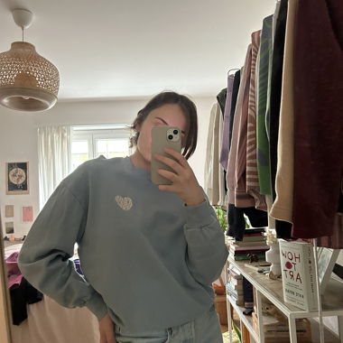 Carharrt Sweater