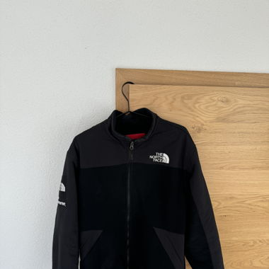 Supreme x ntf