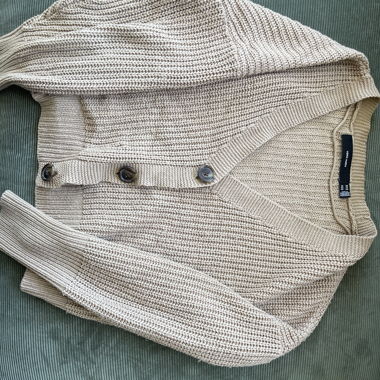 Beige Strickjacke