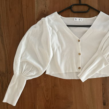 Missguided Balloon Sleeve -Cropped Cardigan