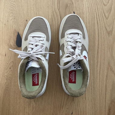 Nike Air Force 1‘07 LV8 Sneaker Low