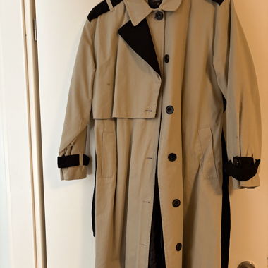 Beiger Trenchcoat LC Waikiki