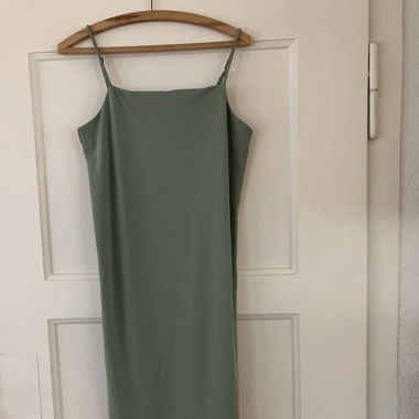 2 Sommerkleider ZARA und H&M in Gr. S