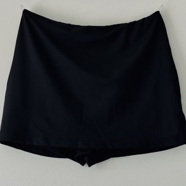 Black skirt with trousers
