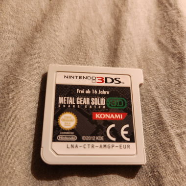 NINTENDO 3DS - METAL GEAR SOLID 3D SNAKE EATER