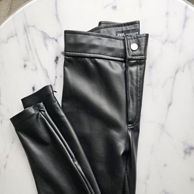 Zara pantalon similicuir souple