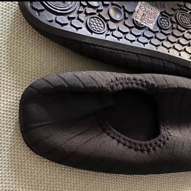 Badeschuhe