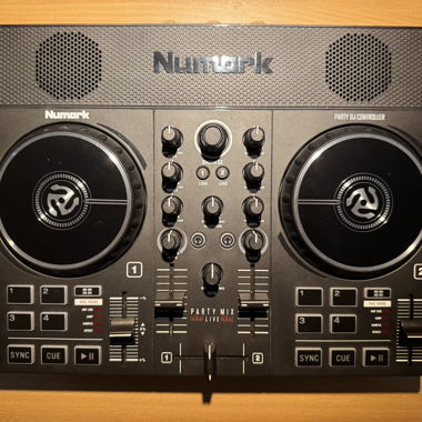 Numark Party Mix MKII - DJ Controller